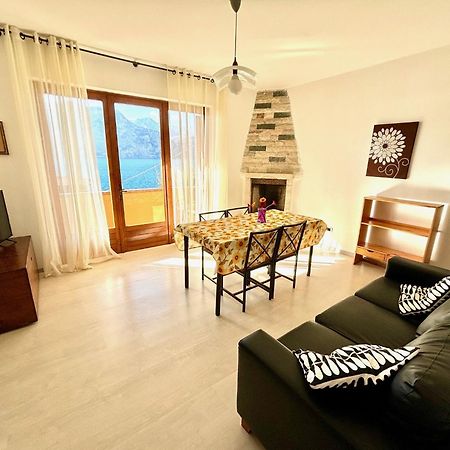 Casa Edda Apartment Brenzone sul Garda Bagian luar foto