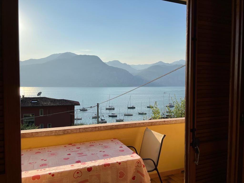 Casa Edda Apartment Brenzone sul Garda Bagian luar foto